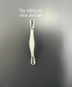 Tay Trắng Sứ Hoa Đen