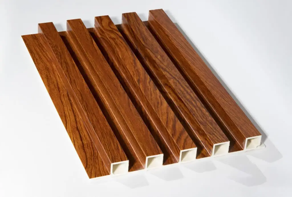 Cách chọn cốt nhựa nguyên sinh chất lượng khi mua lam sóng nhựa