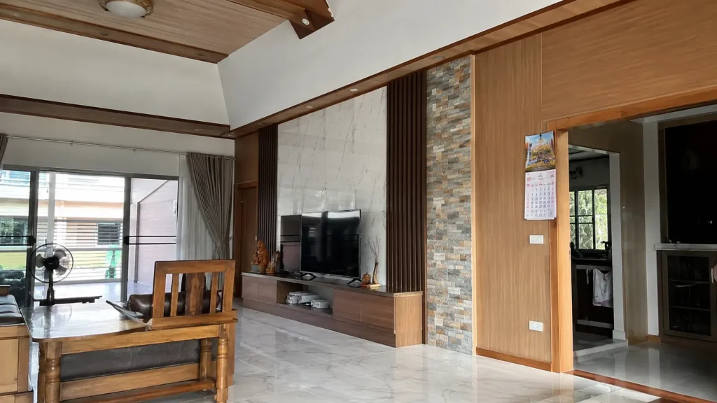 Thi công tấm nhựa PVC cho nhà mái Thái tại Bạc Liêu, tấm nhựa PVC Bạc Liêu cho nhà mái Thái