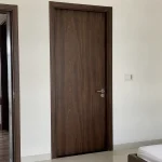 Cửa nhựa Composite vân gỗ sang trọng cho phòng ngủ tại Cần Thơ