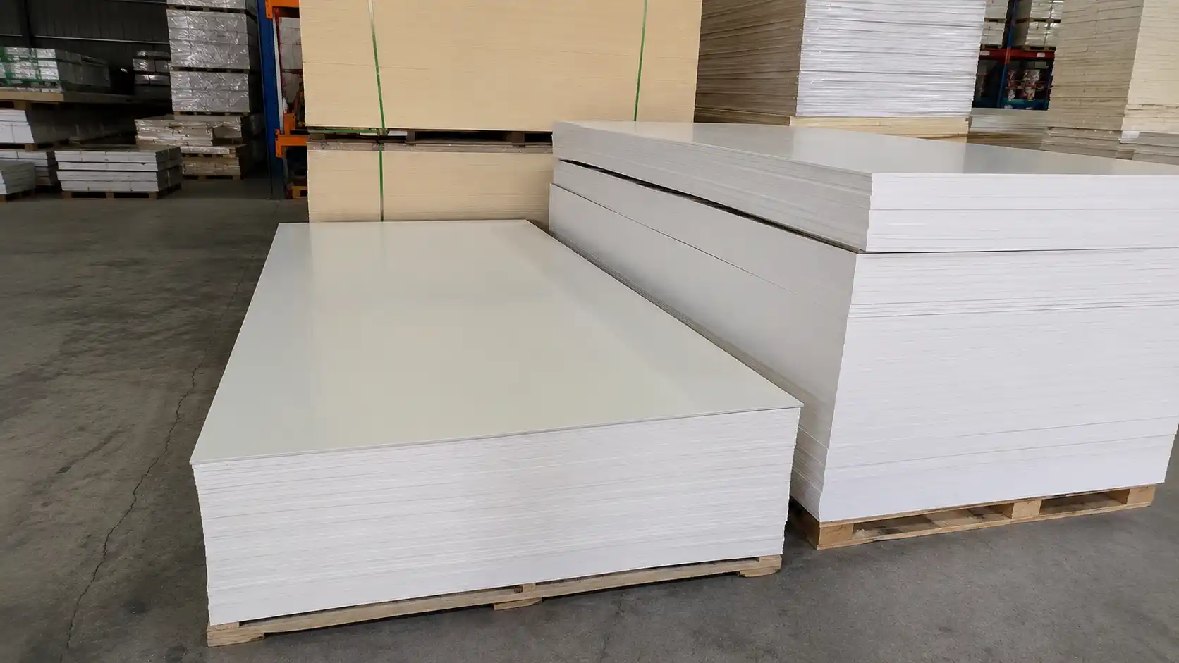 Tổng kho nhựa đặc Vincoplast làm tủ bếp tại Cần Thơ