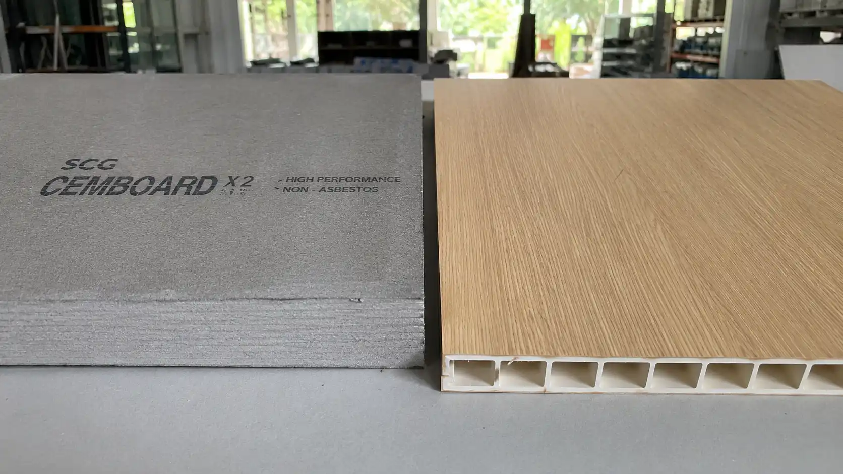 Các mẫu vật tư tấm Cemboard chịu nước và tấm nhựa PVC siêu nhẹ