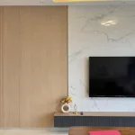 Nên dùng tấm nhựa nano hay pvc vân đá để trang trí tường nhà đẹp