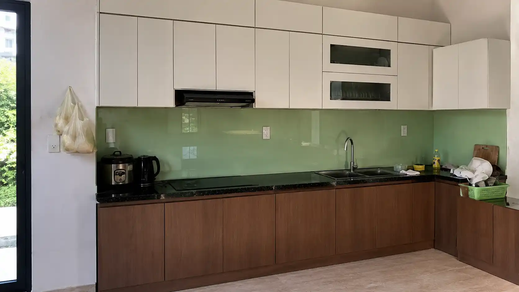 Thay tủ bếp gỗ bằng nhựa Ecoplast