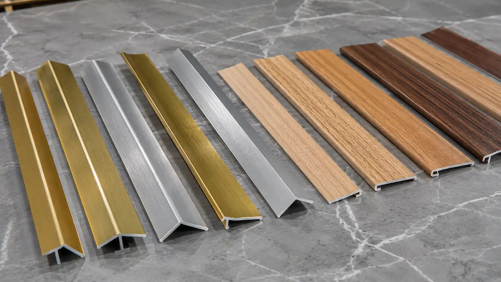 Các loại nẹp hợp kim nhôm và nẹp nhựa PVC tại tổng kho