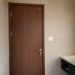 Cửa nhựa composite nhà vệ sinh tại Cần Thơ lắp đặt hoàn thiện thẩm mỹ