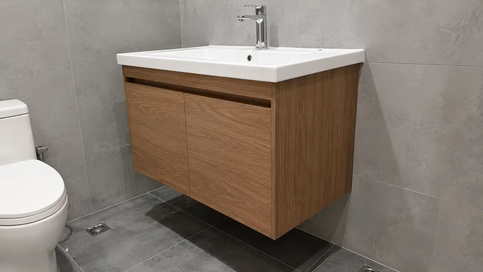 Tủ lavabo nhựa Ecoplast treo tường chống nước tuyệt đối cho phòng tắm gia đình