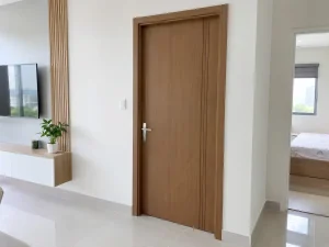 lắp cửa nhựa composite cho tường thạch cao