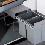 Thùng rác đôi âm tủ bếp kéo ra từ khoang tủ dưới cạnh chậu rửa thung-rac-doi-am-tu-bep-keo-ra-tu-